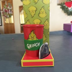 Brand New - Grinch Travel Mug With Lid