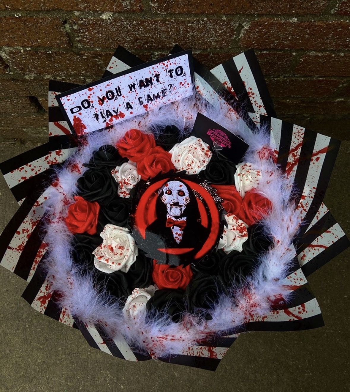 Jigsaw bouquet