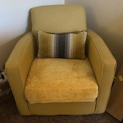 Swivel glider chair