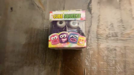 Cube squeeze  stretch squishy