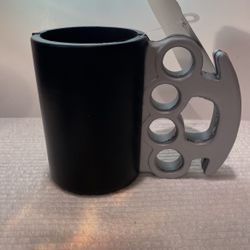 BRASS KNUCKLES DRINK KOOLER (NEW)BIG MOUTH TOYS