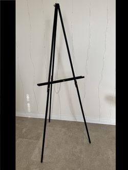 Black Easel