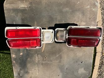 Datsun 280Z tail light lenses