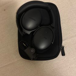 Boze Wireless Headphones 