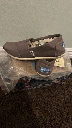 Tom’s Shoes