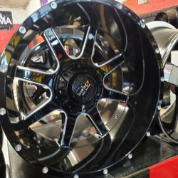 20x12 6x139.7 or 6x135 chevy ford nissan toyota