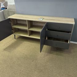Buffet Console With storage 