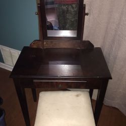 Small Vanity With Stool 