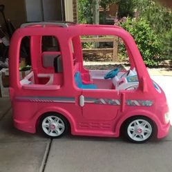 Barbie Power Wheels Dream Camper!