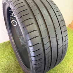 V384  275 30 20 97Y  Pirelli Pzero Run Flat  One Used Tire 80% Life 