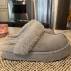 Ugg Gray Slippers Size 9