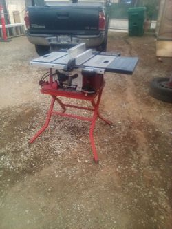 SKIL/SKILSAW Table Saw