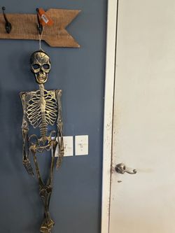 Halloween Skeleton Wall Decoration gold mix with black