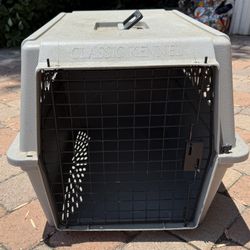 Dog Crate/Carrier