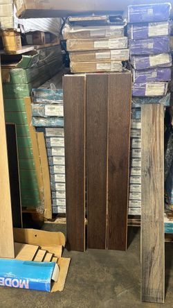 Brown engineered hardwood flooring 3/8” x 5”