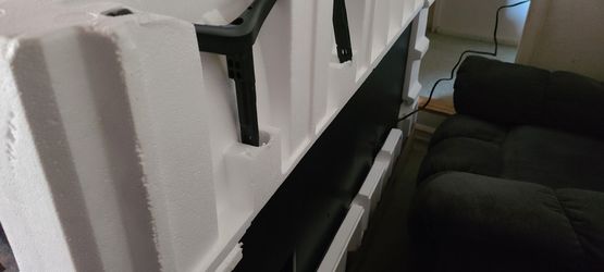 Brand new tvs from 40-65