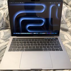 13”Macbook Pro/GarageBand/Serato DJ Pro/Final Cut Pro X