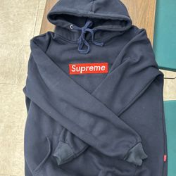 Supreme Hoodie 