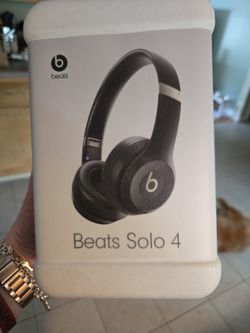 Beats Solo 4 Wireless Headphones