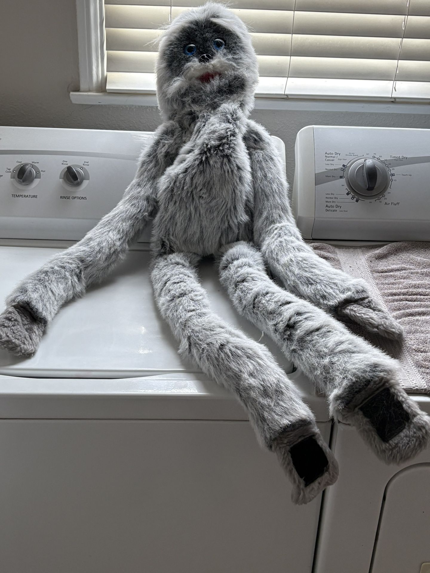 Monkey -puppet Wrap Around Stuff Animal