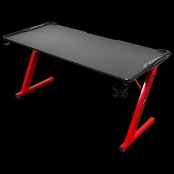 Daedalus E3 Gaming Desk