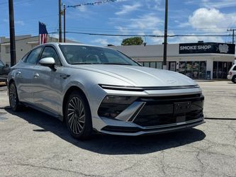2025 Hyundai Sonata Hybrid