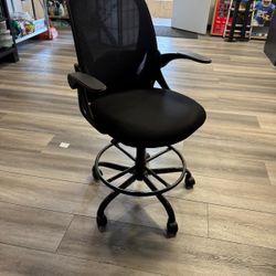 Chair (used)