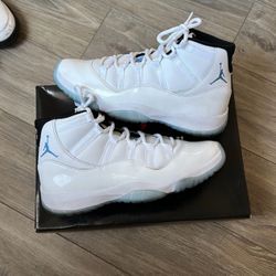 Jordan 11 Legend Blue Size 10 