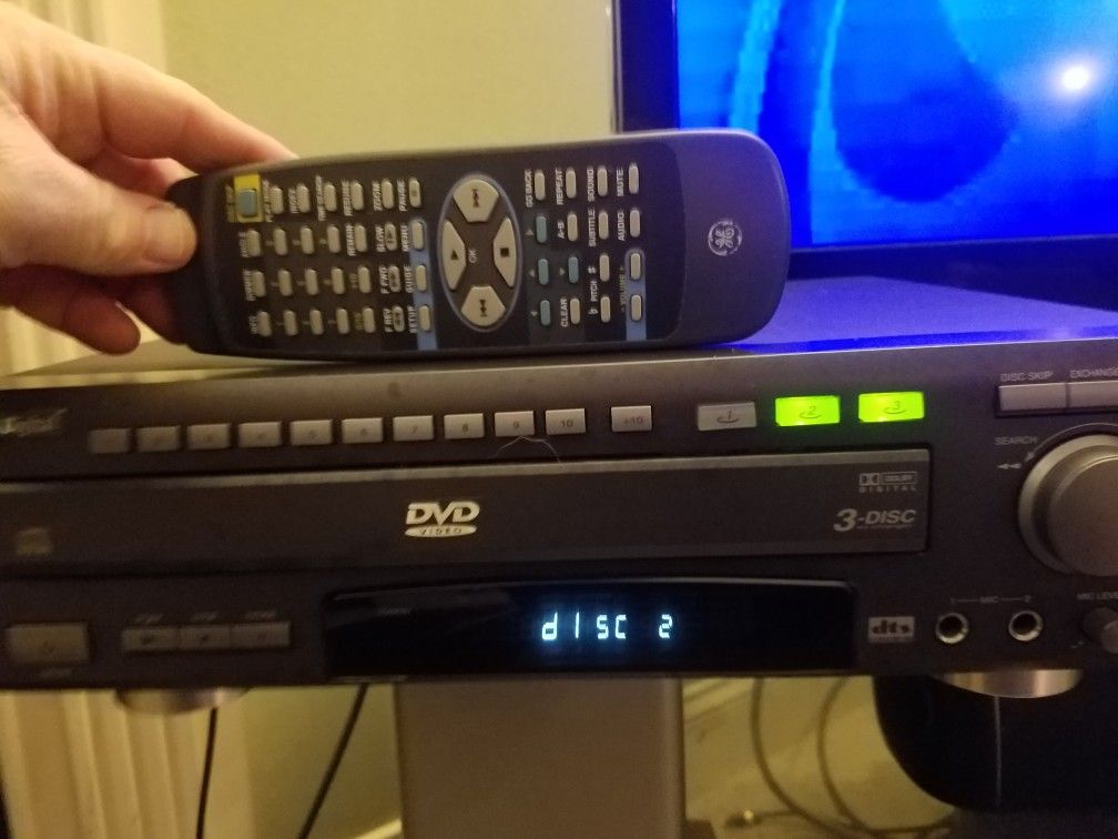 Ge 3 disc cd / dvd player with remote control