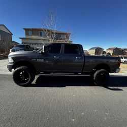 2017 Dodge Ram 2500 Crew Cab 