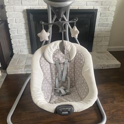 Graco Baby Swing