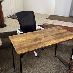 Computer chair and desk