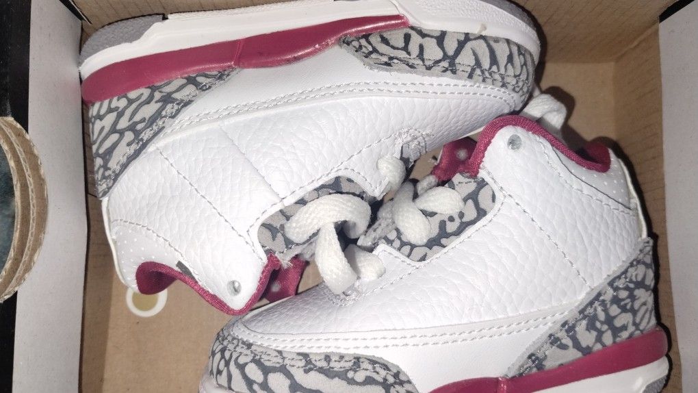Jordan 3 Retro Size 4c 