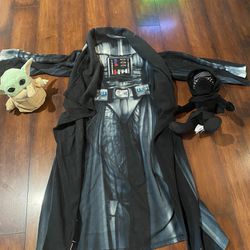 Star Wars Throw Blanket And Yoda And Dark Vader Stuffed Animals