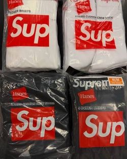 Supreme underwear and socks