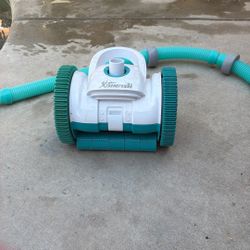 Pool Vaccum