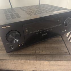 Pioneer 7.2 Channel Networked AV Receiver