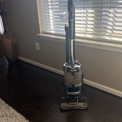 Shark Vacume cleaner 