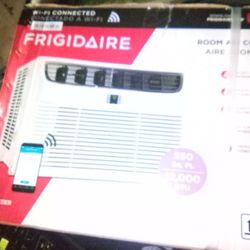 Frigidaire 12,000 BTU Window Air Conditioning Unit Wi-Fi Connected Brand New In Box