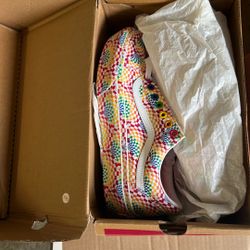 Pride Vans, New In Box, Women’s Sz 9