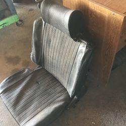 BMW 2002 tii Drivers Seat