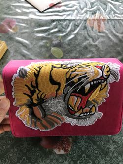 Women’s purse