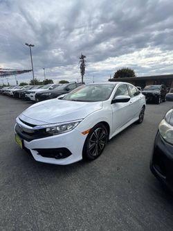 2018 Honda Civic. White