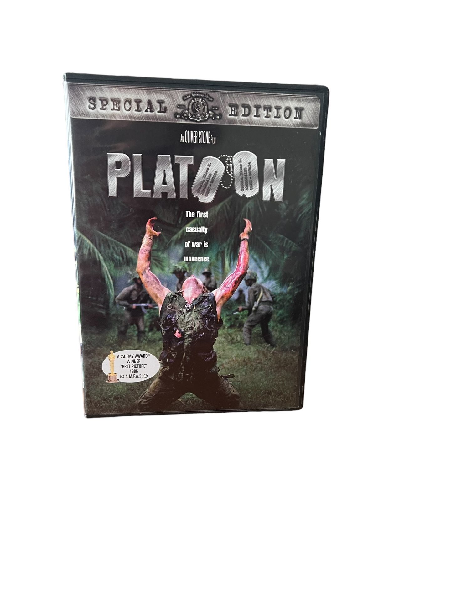 Platoon (DVD, 2009, Special Edition Single Disc Version)  Experience the intense and gripping drama of Platoon, a timeless classic directed by Oliver 