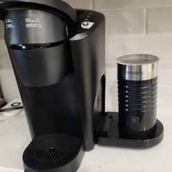 Keurig Coffee Machine With Frother & Coffee Pot