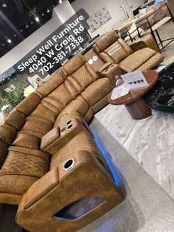 ✨️Reclining Sectionals Sofas ✨️ Furniture Sectionals, Bedrooms, Dining Avail