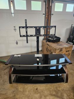 Nice tv stand