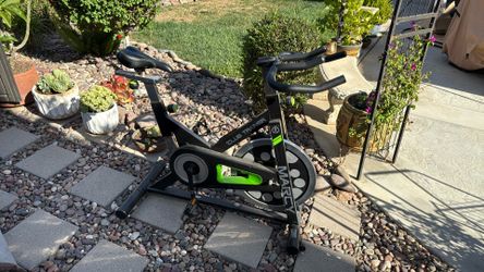 Marcy Club Revolution Cycle Indoor Bike