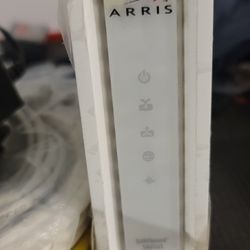 Cable Modem - ARRIS surfboard 