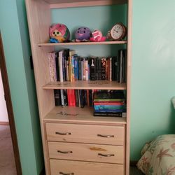 Bookshelf 